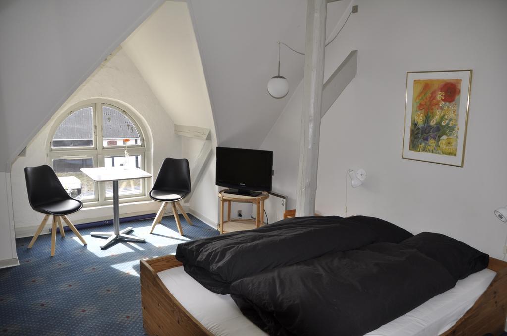 Lundsgaard Bed & Breakfast Faaborg Ngoại thất bức ảnh